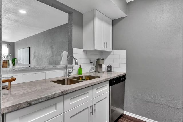 17210 Imperial Valley Drive 53, Houston, TX 77060