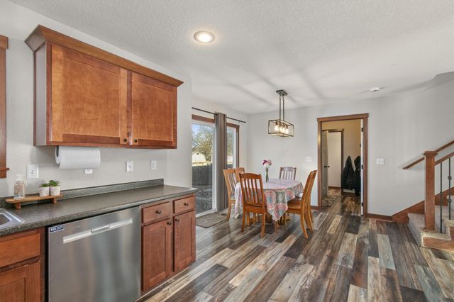 302 Filmore Avenue SE, Bondurant, IA 50035