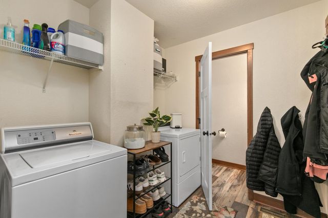 302 Filmore Avenue SE, Bondurant, IA 50035