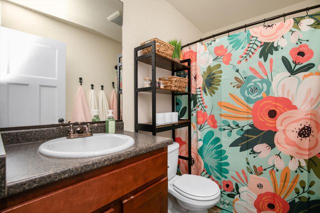 302 Filmore Avenue SE, Bondurant, IA 50035