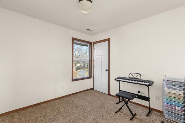 302 Filmore Avenue SE, Bondurant, IA 50035