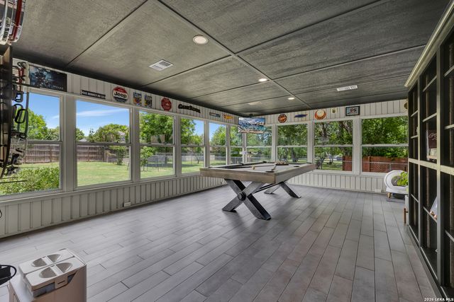 1001 FAWN DR, Schertz, TX 78154