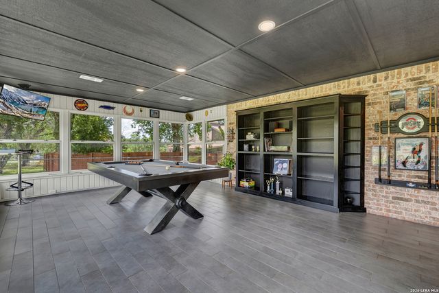1001 FAWN DR, Schertz, TX 78154