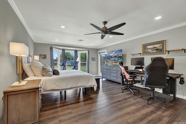 1001 FAWN DR, Schertz, TX 78154