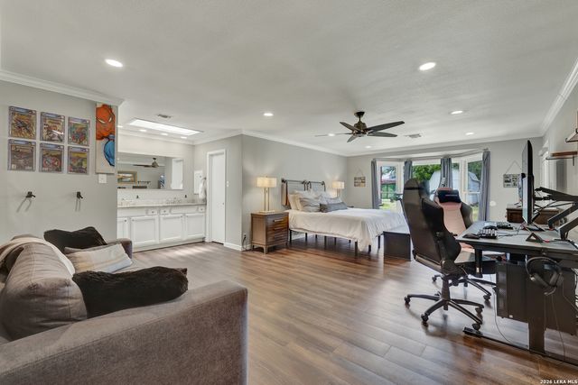 1001 FAWN DR, Schertz, TX 78154
