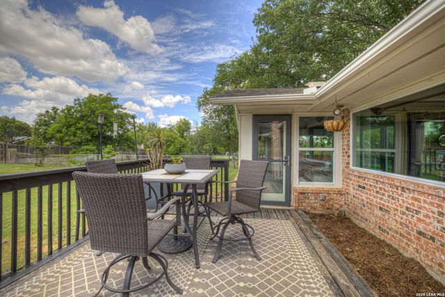 1001 FAWN DR, Schertz, TX 78154