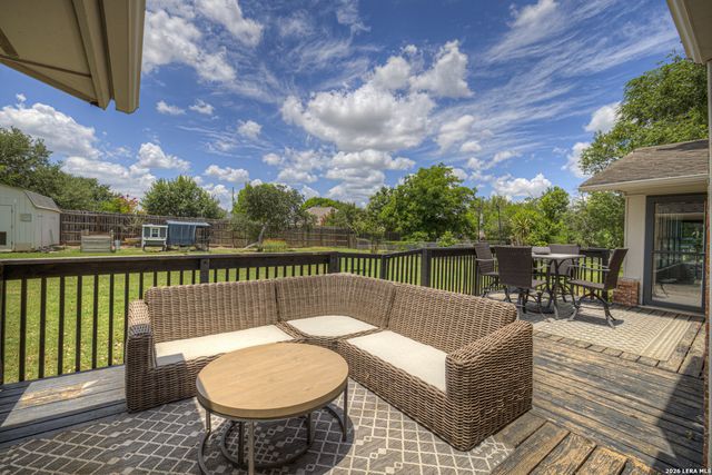 1001 FAWN DR, Schertz, TX 78154