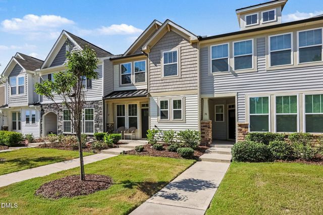 82 Channel Drop Drive, Clayton, NC 27520