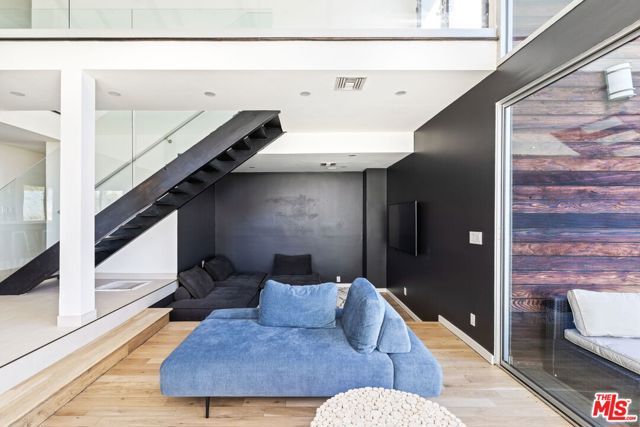 5636 Tuxedo Terrace, Los Angeles, CA 90068