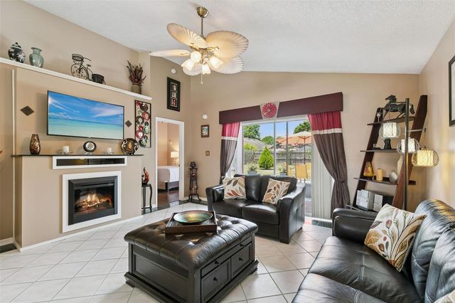 11830 SINDLESHAM COURT, Orlando, FL 32837