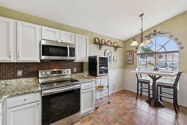 11830 SINDLESHAM COURT, Orlando, FL 32837