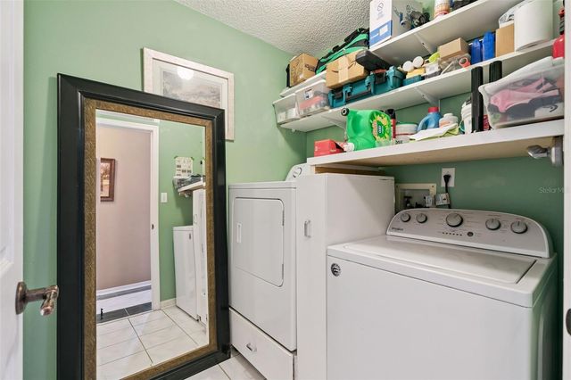 11830 SINDLESHAM COURT, Orlando, FL 32837