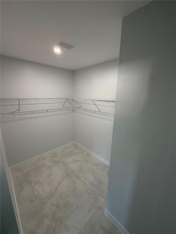 1111 GUNBY AVE S, Lehigh Acres, FL 33974