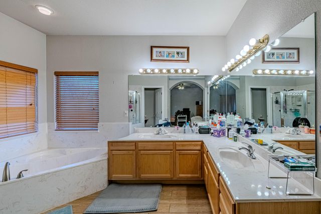 7009 Santa Marisa Street NE, Albuquerque, NM 87113