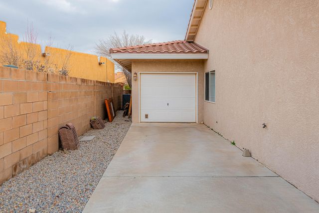 7009 Santa Marisa Street NE, Albuquerque, NM 87113