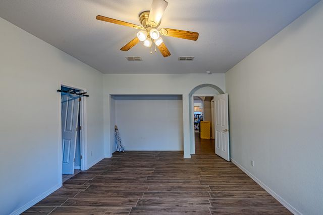 7009 Santa Marisa Street NE, Albuquerque, NM 87113