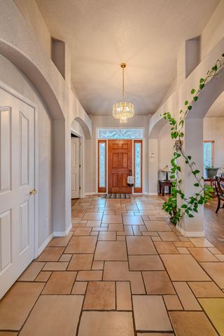 7009 Santa Marisa Street NE, Albuquerque, NM 87113