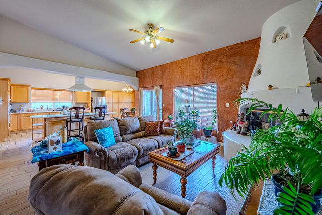 7009 Santa Marisa Street NE, Albuquerque, NM 87113