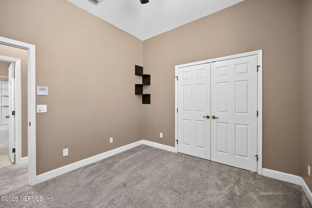 6163 CLEARSKY Drive, Jacksonville, FL 32258