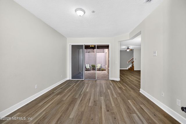 6163 CLEARSKY Drive, Jacksonville, FL 32258