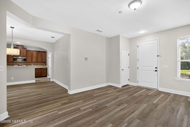 6163 CLEARSKY Drive, Jacksonville, FL 32258