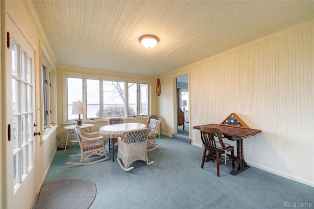 29863 East River Road, Grosse Ile Township, MI 48138