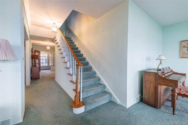 29863 East River Road, Grosse Ile Township, MI 48138