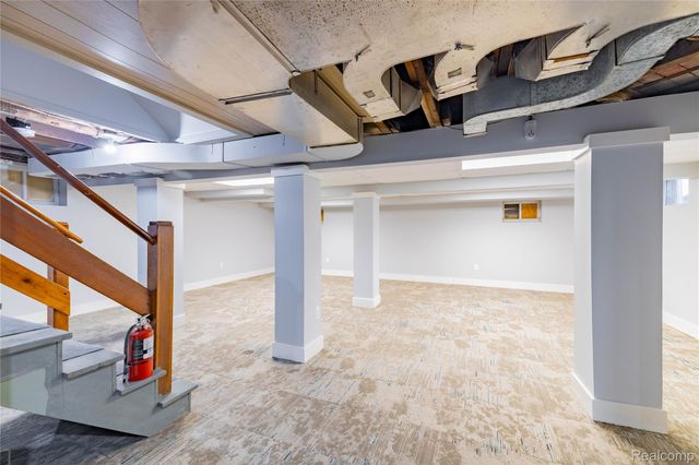 29863 East River Road, Grosse Ile Township, MI 48138