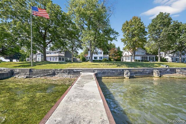 29863 East River Road, Grosse Ile Township, MI 48138