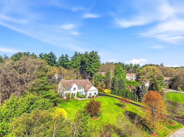 20 Washington Lane, Hopkinton, MA 01748