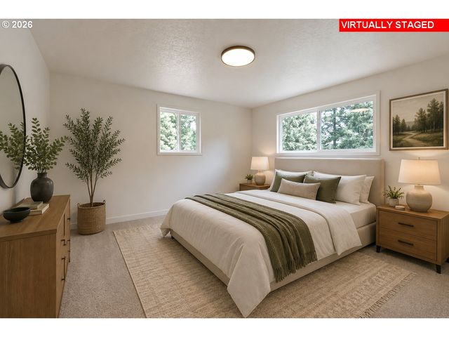 15148 S BURKSTROM Rd, Oregon City, OR 97045