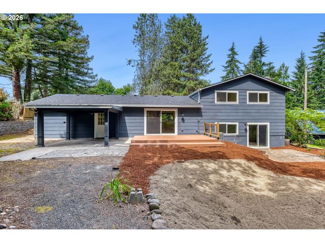15148 S BURKSTROM Rd, Oregon City, OR 97045