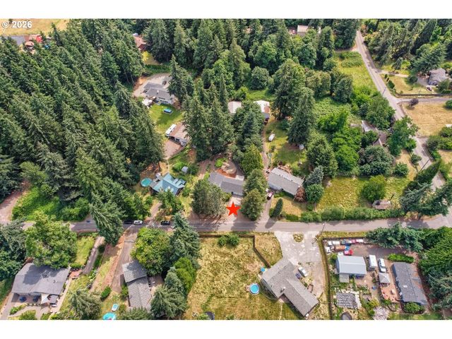 15148 S BURKSTROM Rd, Oregon City, OR 97045