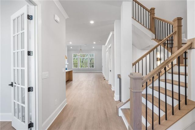5561 Broad River View, Peachtree Corners, GA 30092