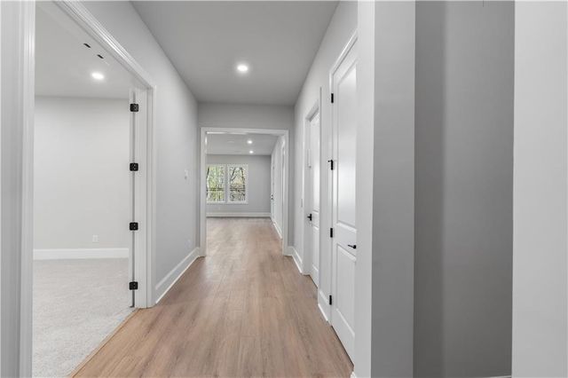 5561 Broad River View, Peachtree Corners, GA 30092