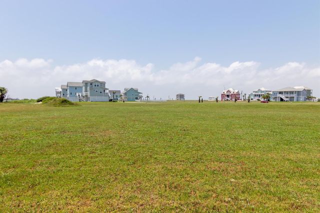 4014 Curlew, Galveston, TX 77554