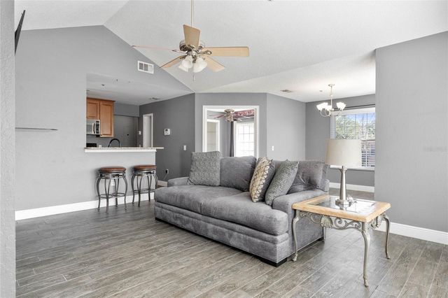 660 YOUNGSTOWN 282, Altamonte Springs, FL 32714