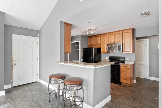 660 YOUNGSTOWN 282, Altamonte Springs, FL 32714