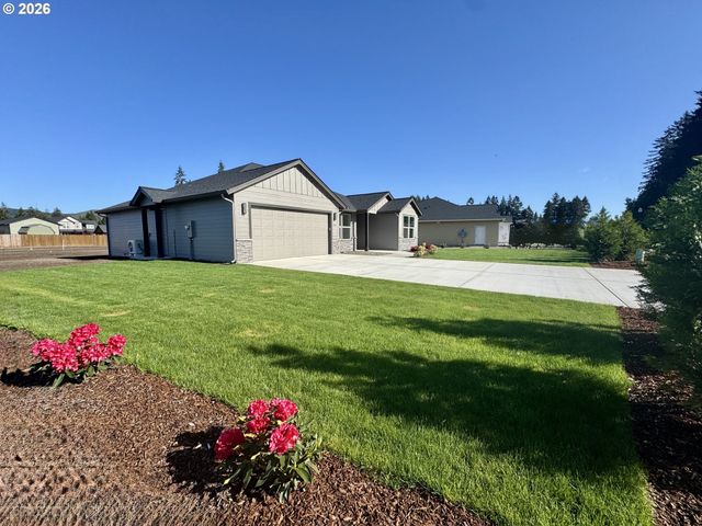 121 GASSMAN Rd, Castle Rock, WA 98611