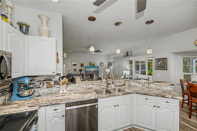 1470 RED OAK LANE, Port Charlotte, FL 33948