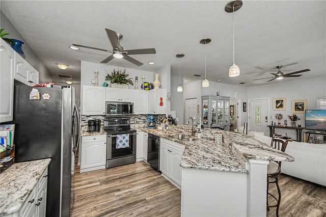 1470 RED OAK LANE, Port Charlotte, FL 33948