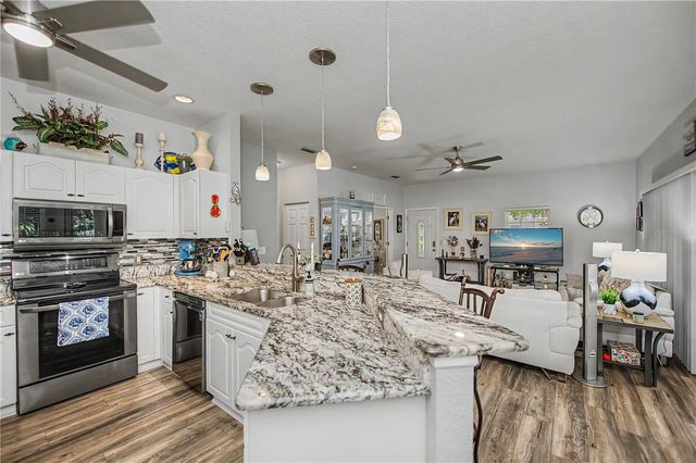 1470 RED OAK LANE, Port Charlotte, FL 33948