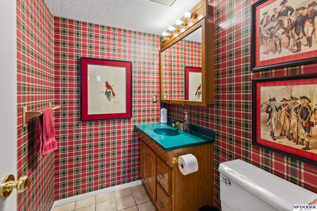 506 Dowding Court, Bellevue, NE 68005
