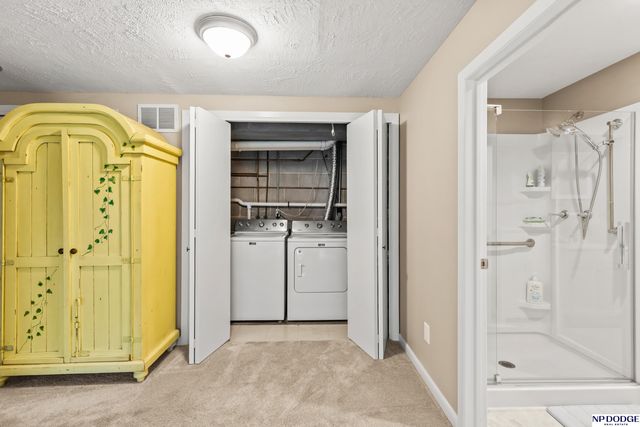 506 Dowding Court, Bellevue, NE 68005