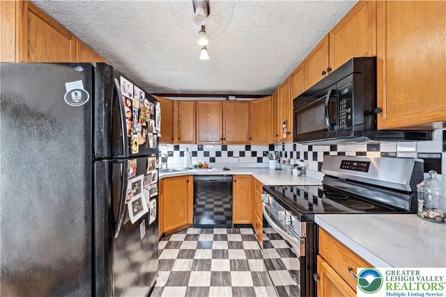 115 North Liberty Street, Nazareth Boro, PA 18064