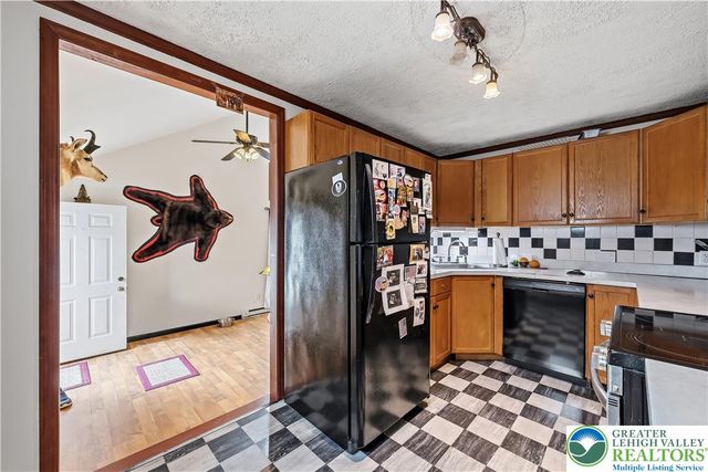 115 North Liberty Street, Nazareth Boro, PA 18064