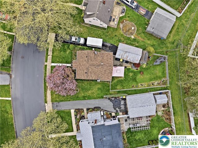 115 North Liberty Street, Nazareth Boro, PA 18064