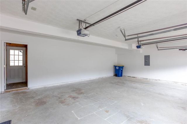 2636 English Oaks Lane NW, Kennesaw, GA 30144