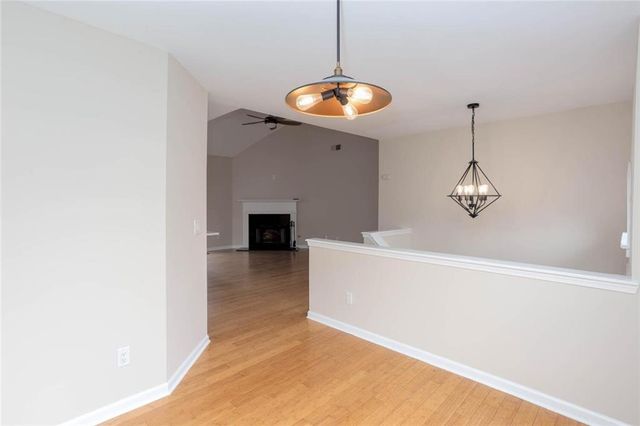 2636 English Oaks Lane NW, Kennesaw, GA 30144