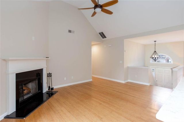 2636 English Oaks Lane NW, Kennesaw, GA 30144